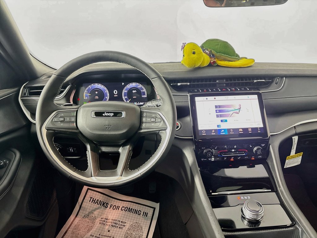 New 2027 Jeep Grand Cherokee Laredo X AWD/4WD image 15