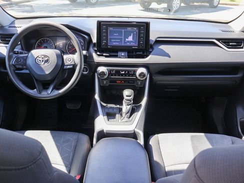Used 2020 Toyota RAV4 XLE image 6