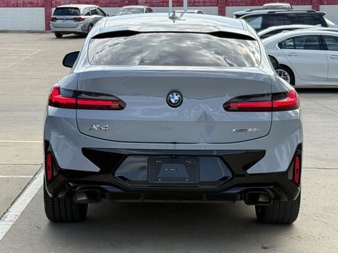 Used 2024 BMW X4 xDrive30i w/ Premium Package AWD/4WD image 5