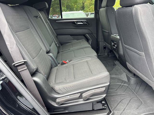Used 2026 Chevrolet Tahoe LS w/ LPO, Dark Essentials Package AWD/4WD image 15