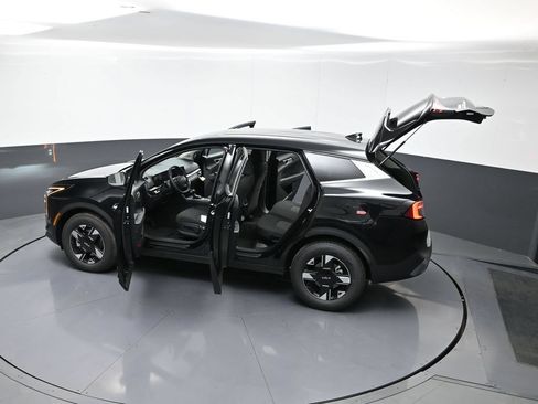 New 2026 Kia Sportage LX AWD/4WD image 60
