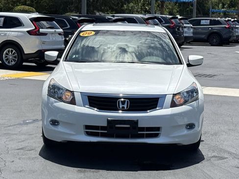 Used 2009 Honda Accord EX-L image 4