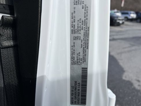 Used 2024 Jeep Wrangler Willys image 26