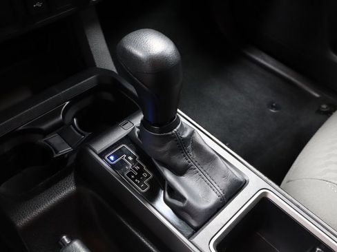 Used 2023 Toyota Tacoma SR image 34