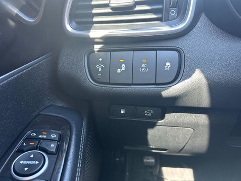Used 2016 Kia Sorento EX w/ EX Premium Package FWD image 16