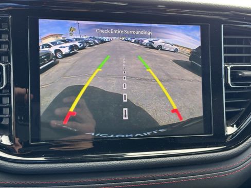 Used 2024 Dodge Durango GT image 23