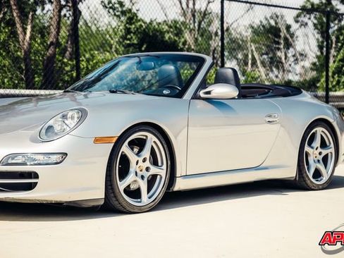 Used 2006 Porsche 911 Carrera RWD image 56