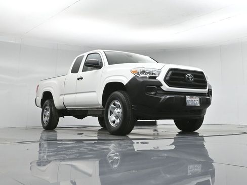 Used 2021 Toyota Tacoma SR image 44
