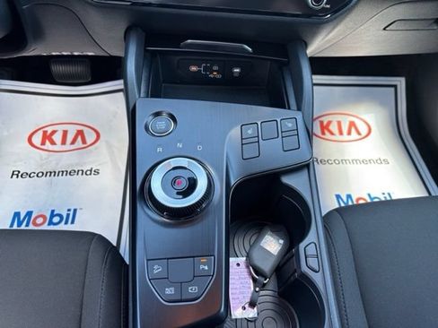 Certified 2026 Kia Sportage S AWD/4WD image 14