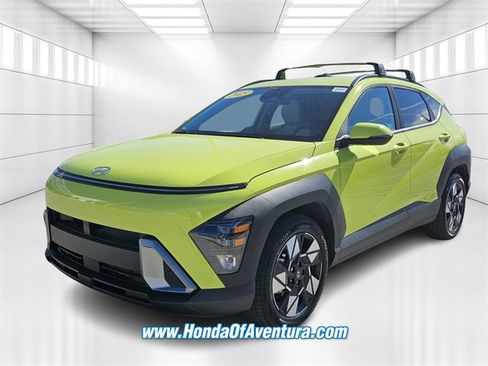 Used 2025 Hyundai Kona SEL image 5