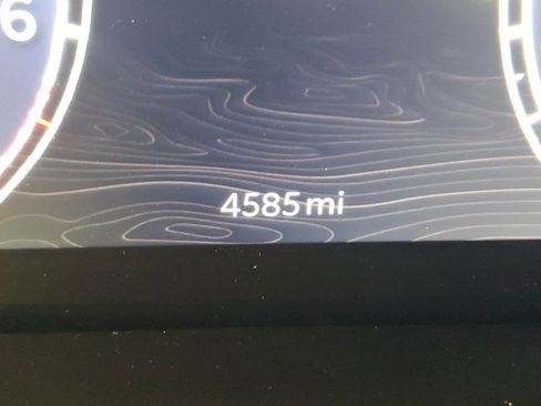 Used 2025 Jeep Grand Cherokee Laredo X image 26