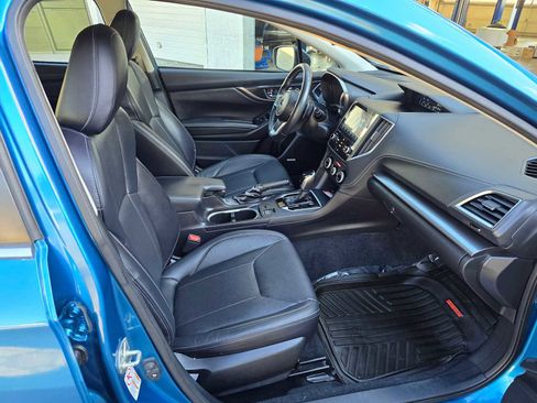 Used 2017 Subaru Impreza 2.0i Limited image 11