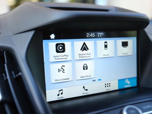 Used 2018 Ford Escape SE w/ SE Sport Appearance Package image 23