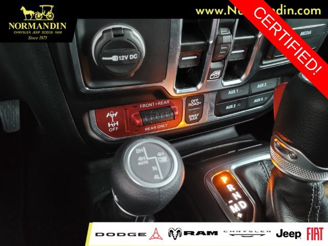 Certified 2025 Jeep Wrangler Unlimited Rubicon 4xe w/ Convenience Group AWD/4WD image 13