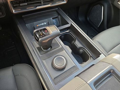 Used 2024 GMC Hummer EV 3X w/ LPO, Sport Package image 30