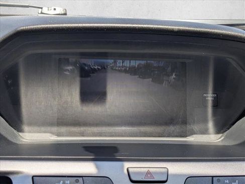 Used 2013 Honda Odyssey Touring image 14