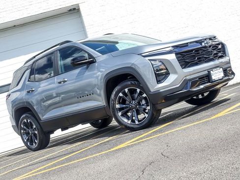 New 2026 Chevrolet Equinox RS w/ LPO, Floor Liner Package FWD image 3