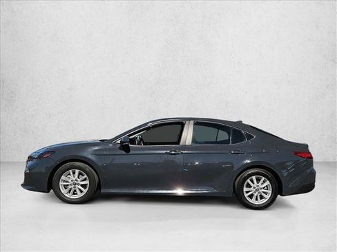Used 2025 Toyota Camry LE FWD image 9