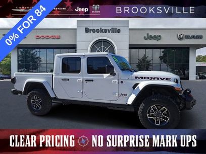 New 2026 Jeep Gladiator Mojave w/ Steel Bumper Group