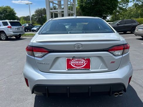 Used 2025 Toyota Corolla SE FWD image 8