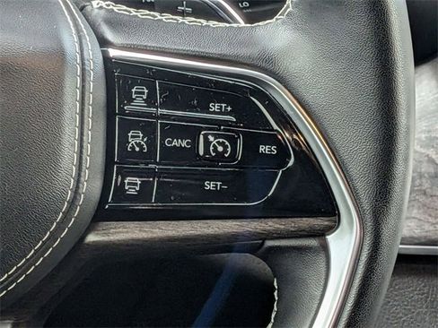 Certified 2021 Jeep Grand Cherokee L Overland w/ Luxury Tech Group IV image 22