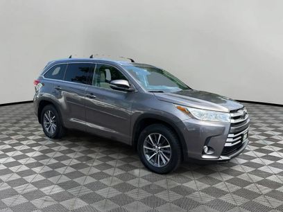 Used 2018 Toyota Highlander XLE w/ Protection Package #3