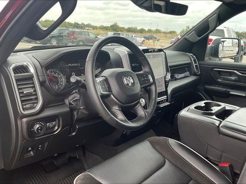 Used 2023 RAM 1500 Laramie image 16