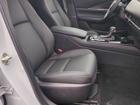 New 2025 MAZDA CX-30 AWD 2.5 S w/ Select Sport Pkg image 19