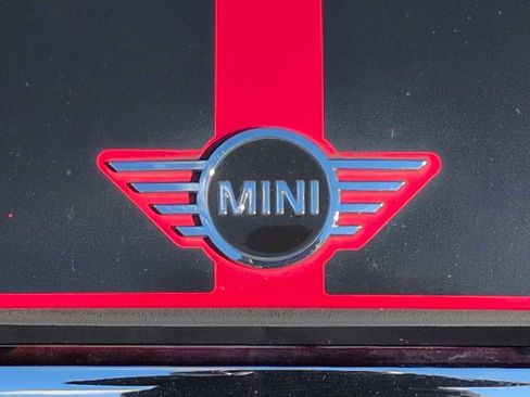 Used 2019 MINI Cooper 2-Door Hardtop image 12