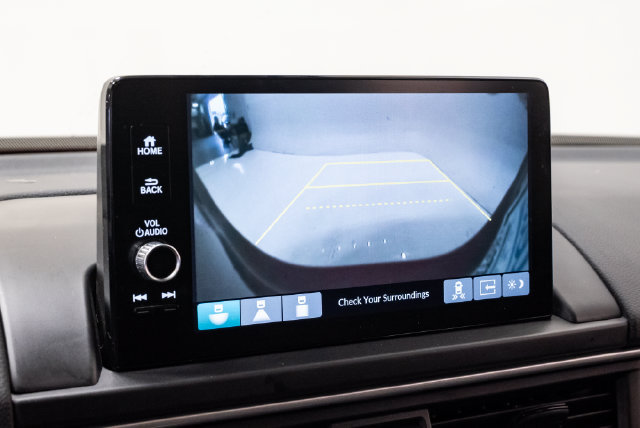Used 2025 Honda Pilot Touring image 16