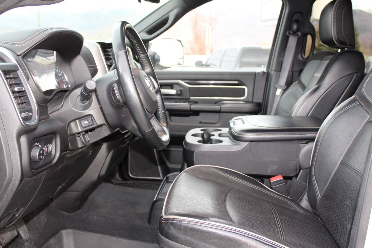 Used 2022 RAM 3500 Laramie AWD/4WD image 37