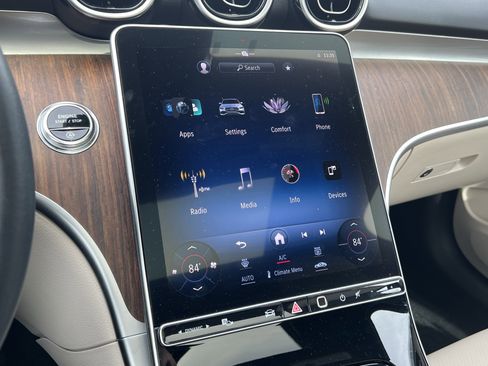 Used 2024 Mercedes-Benz C 300 4MATIC Sedan image 24