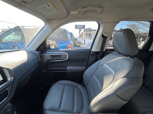 Used 2025 Ford Bronco Sport Badlands image 21