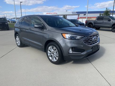 Used 2024 Ford Edge Titanium AWD/4WD image 2
