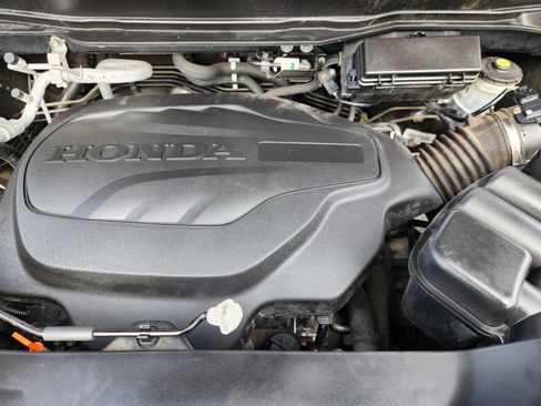 Certified 2021 Honda Pilot Special Edition image 19