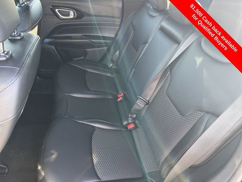 New 2026 Jeep Compass Latitude image 19