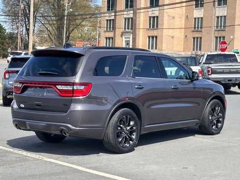 Used 2023 Dodge Durango R/T image 11