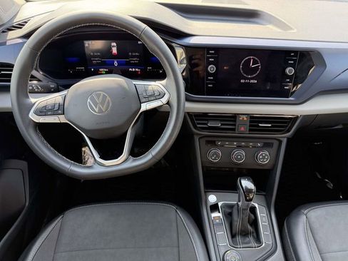 Used 2022 Volkswagen Taos SE w/ IQ.Drive SE Package image 14