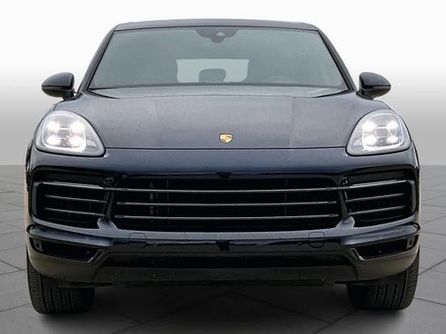 Used 2023 Porsche Cayenne image 6