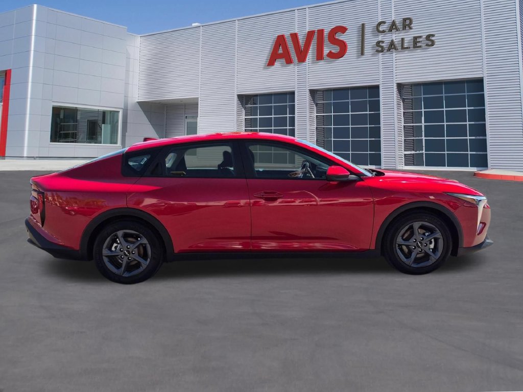 Used 2025 Kia K4 FWD image 4
