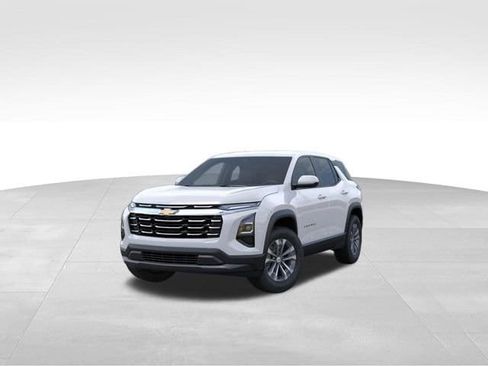 New 2026 Chevrolet Equinox LT FWD image 8