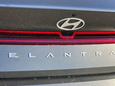 New 2026 Hyundai Elantra Blue image 7