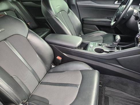 Used 2022 Kia K5 GT-Line image 10