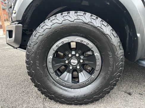 Used 2018 Ford F150 Raptor w/ Equipment Group 802A Luxury image 31