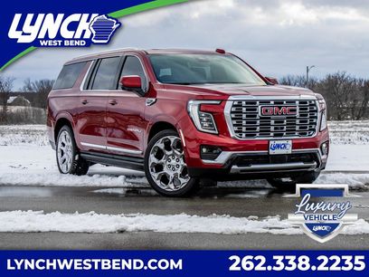 Used 2025 GMC Yukon XL Denali w/ Sun & Power Step Package