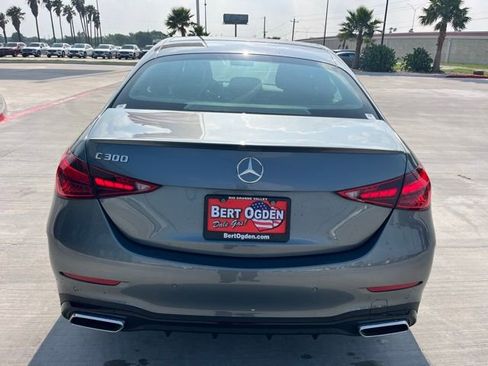 Used 2024 Mercedes-Benz C 300 Sedan image 5