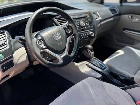 Used 2013 Honda Civic LX image 11