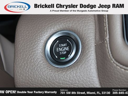 Used 2022 GMC Yukon Denali AWD/4WD image 35