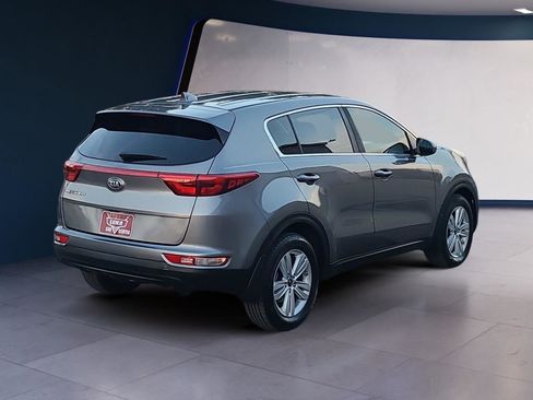 Used 2018 Kia Sportage LX image 5