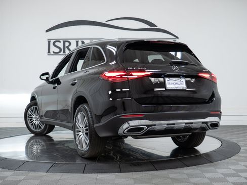 New 2026 Mercedes-Benz GLC 300 4MATIC image 28